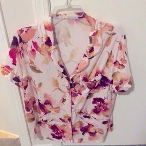 Flowered Pajama Set XL! 🌸 🌺